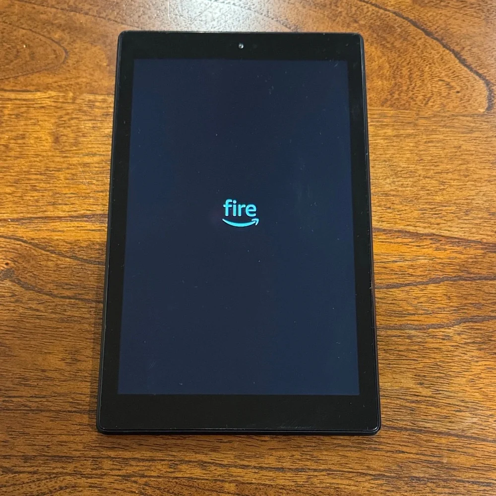 Amazon Fire HD 10 Tablet (10.1” 1080p full HD display 64 GB) w/out ads